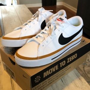 Women’s Nike Court Legacy Worn Once